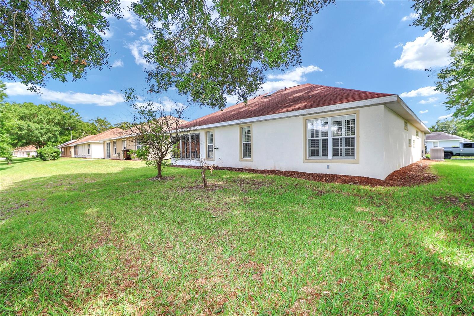 OAK RUN - Residential