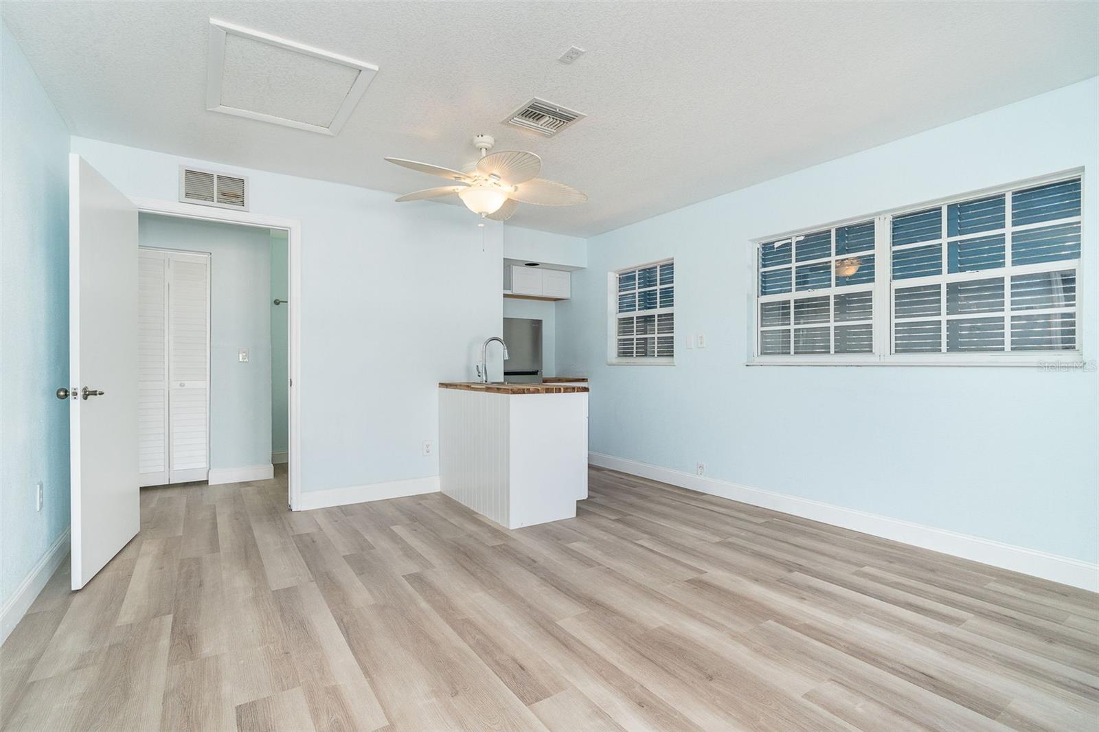 LEMON BAY ESTATES - Residential