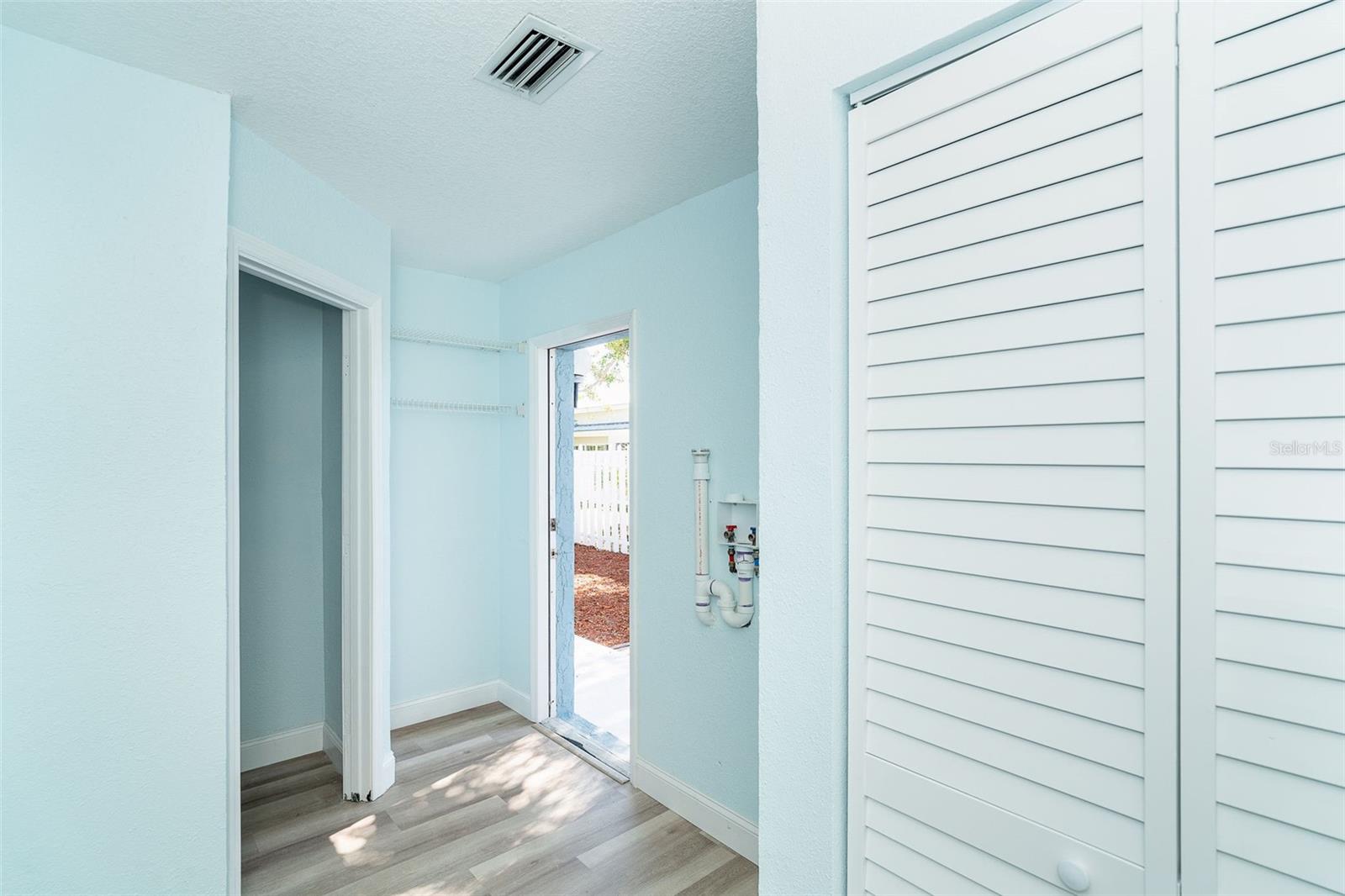 LEMON BAY ESTATES - Residential