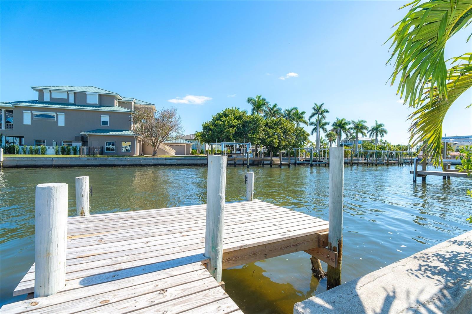 LEMON BAY ESTATES - Residential