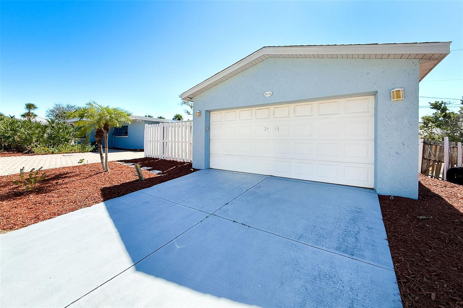 LEMON BAY ESTATES - Residential