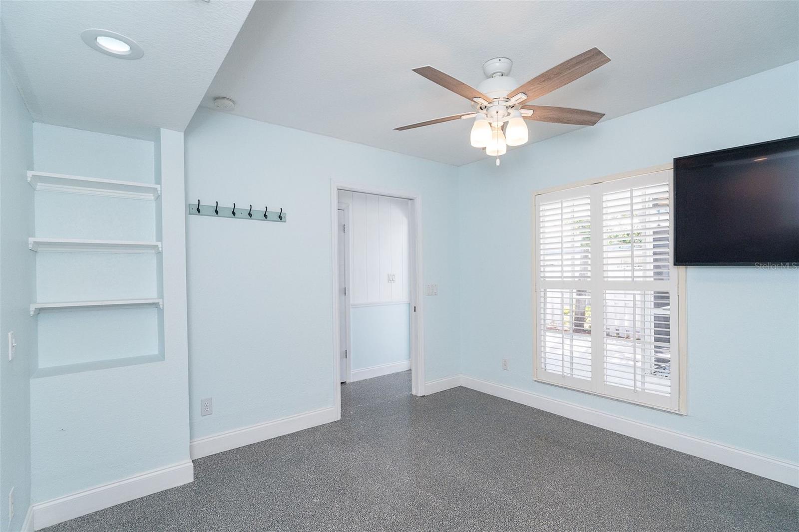 LEMON BAY ESTATES - Residential