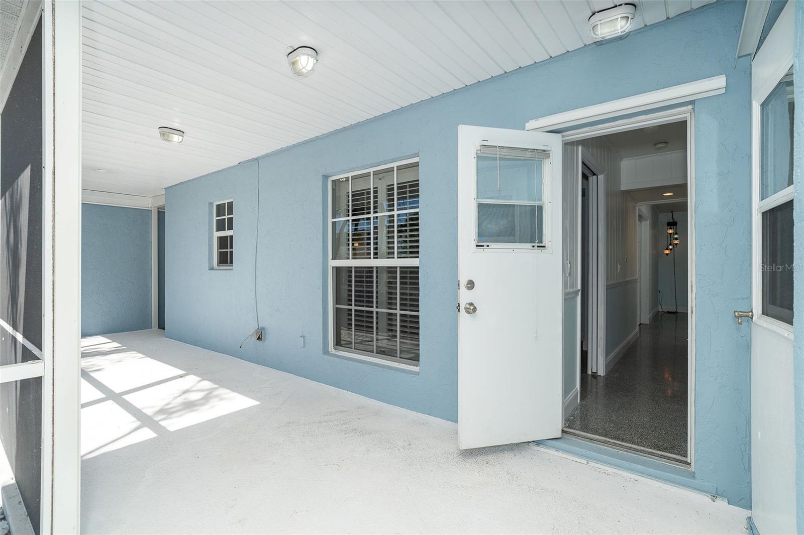 LEMON BAY ESTATES - Residential