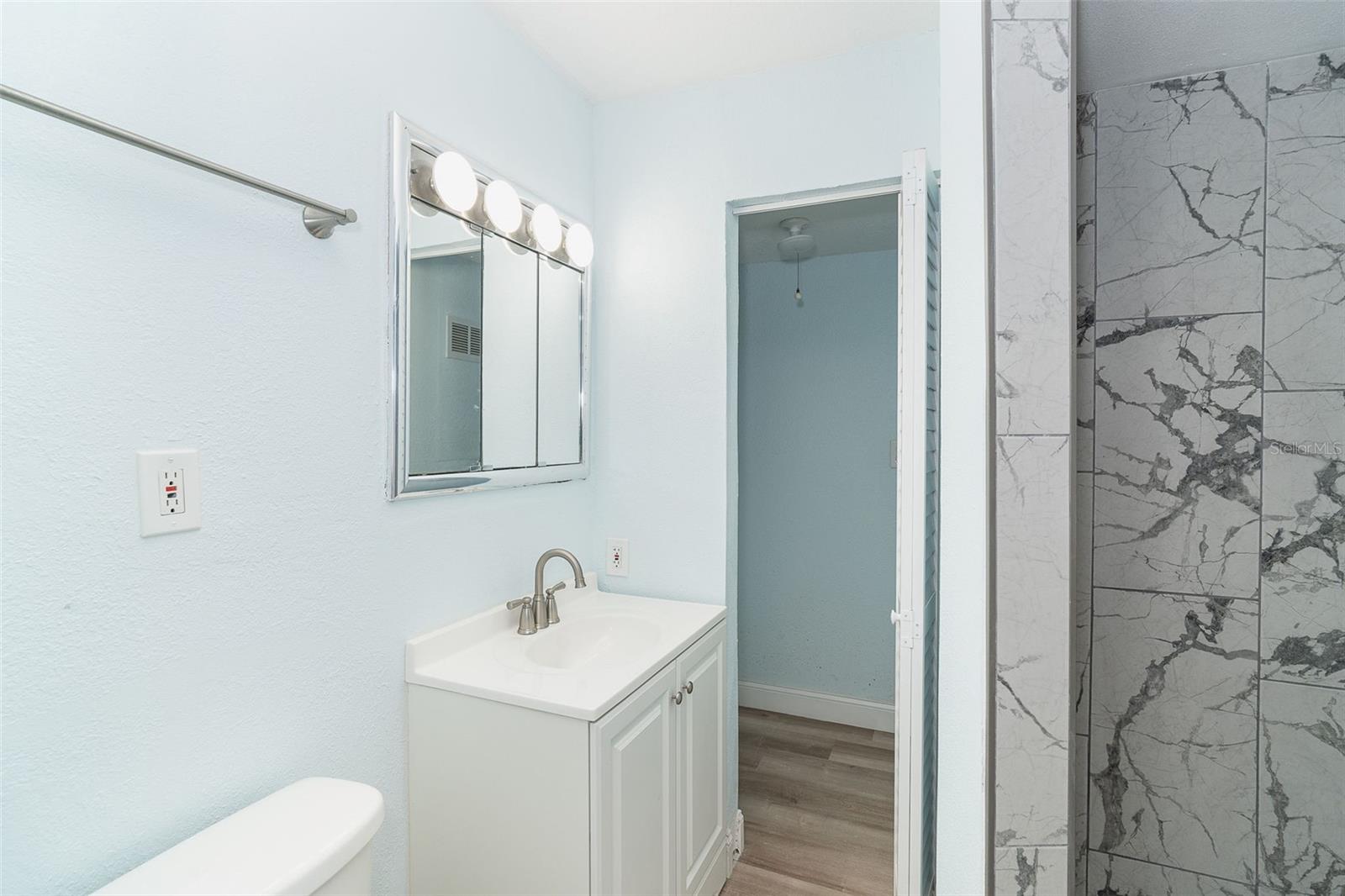 LEMON BAY ESTATES - Residential