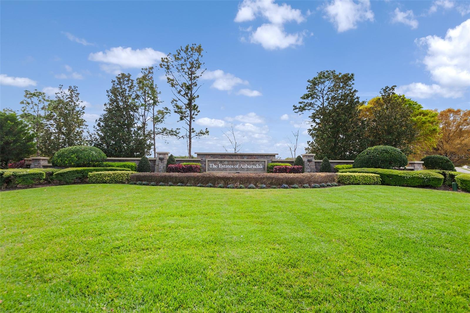 ESTATES AUBURNDALE PH 02 - Residential