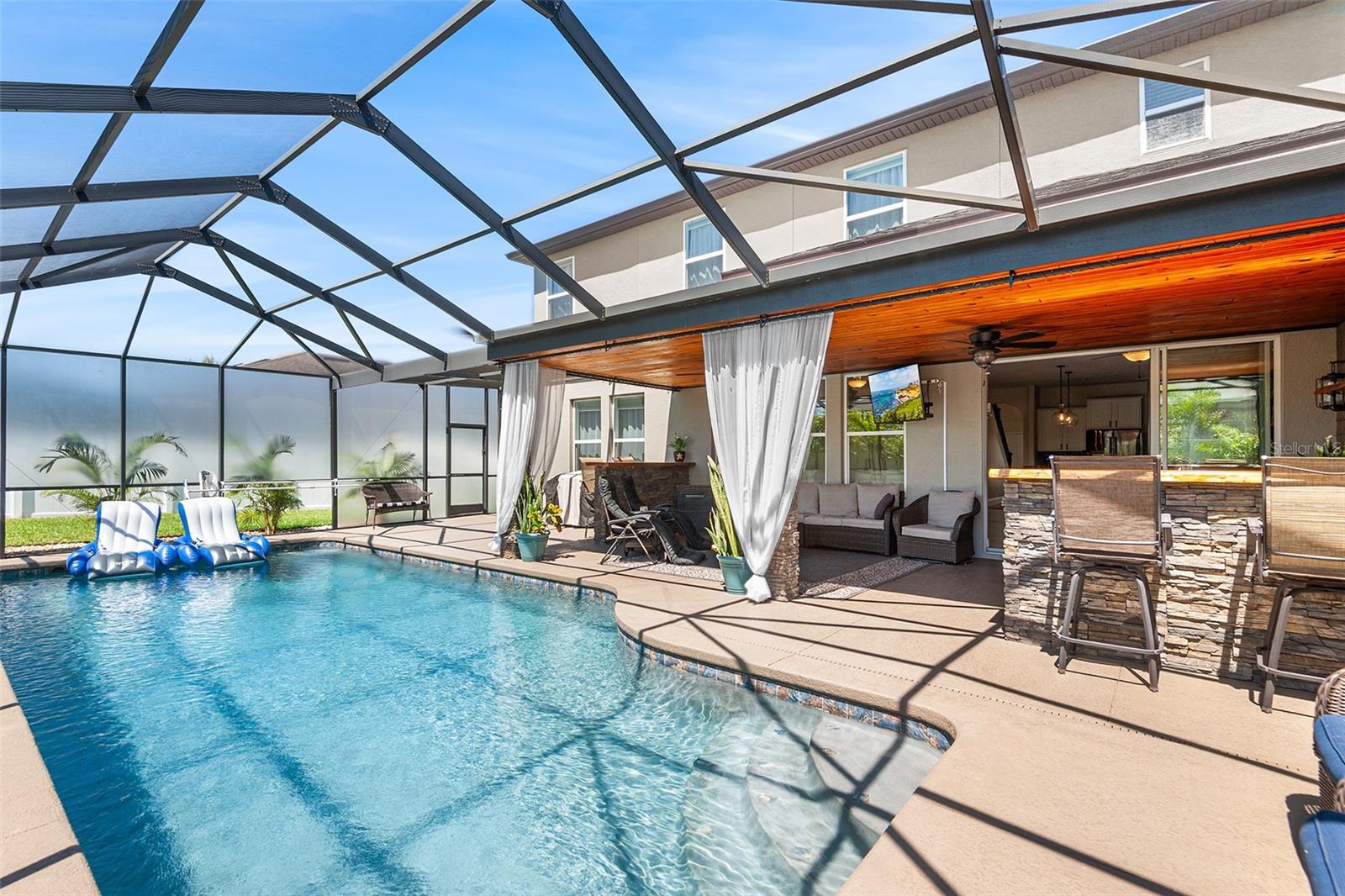 ESTATES AUBURNDALE PH 02 - Residential