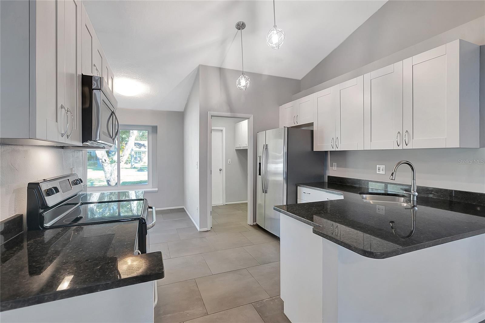 GREENS ADD TO PATTY ANN ACRES - Residential