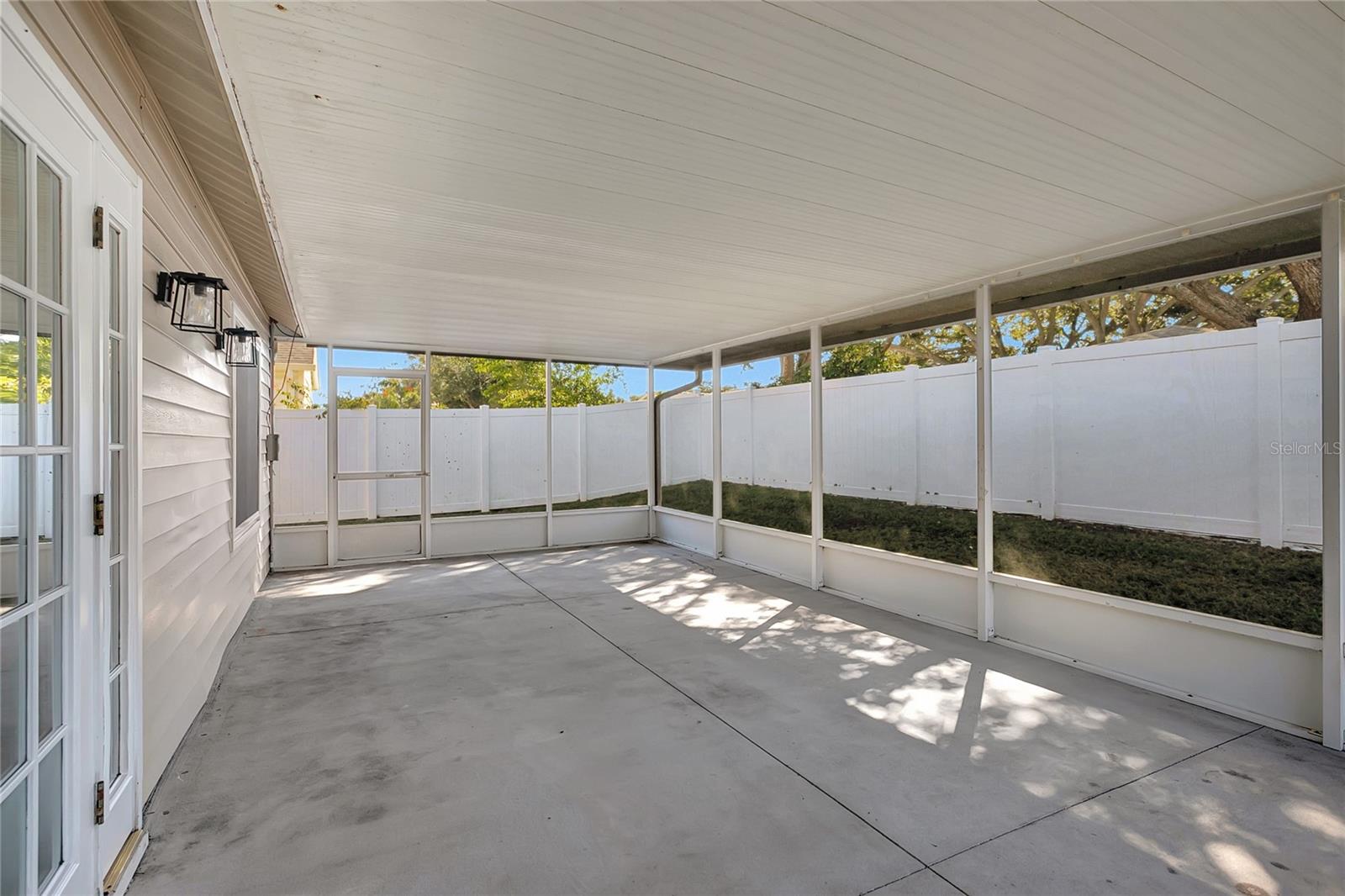 GREENS ADD TO PATTY ANN ACRES - Residential