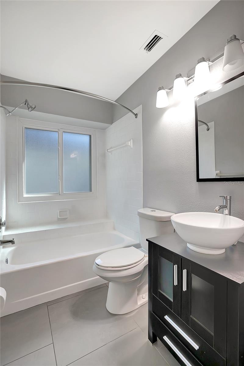 GREENS ADD TO PATTY ANN ACRES - Residential