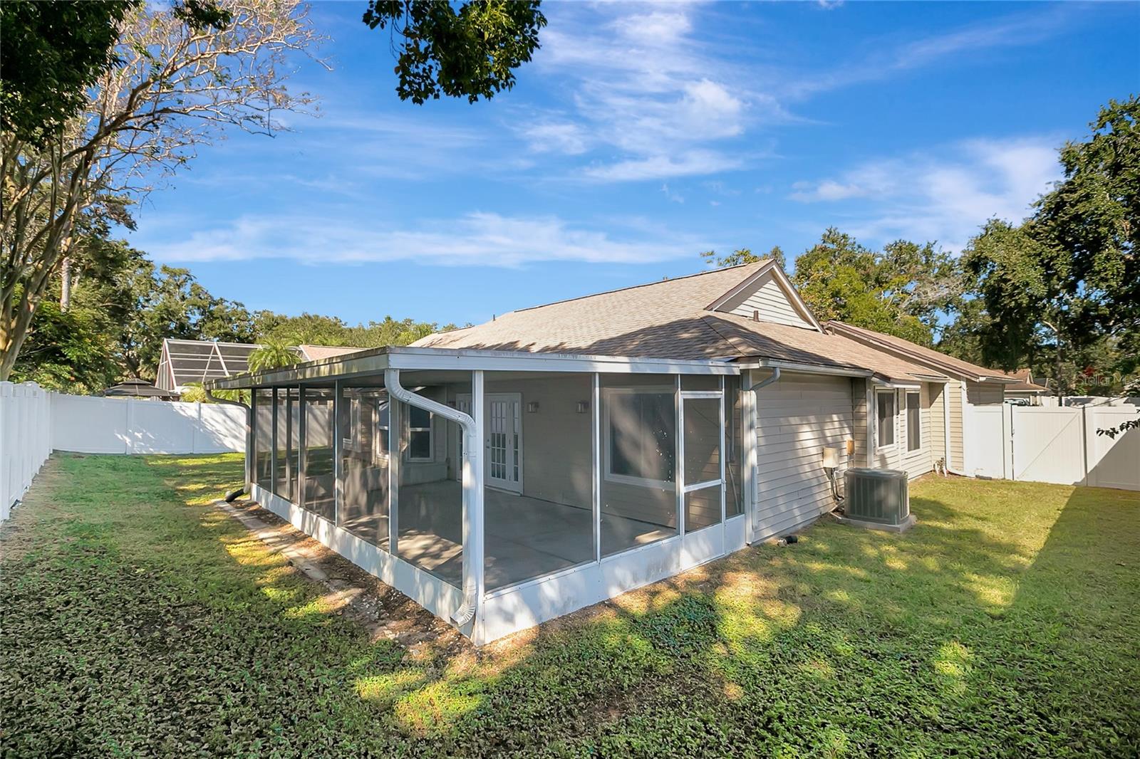 GREENS ADD TO PATTY ANN ACRES - Residential