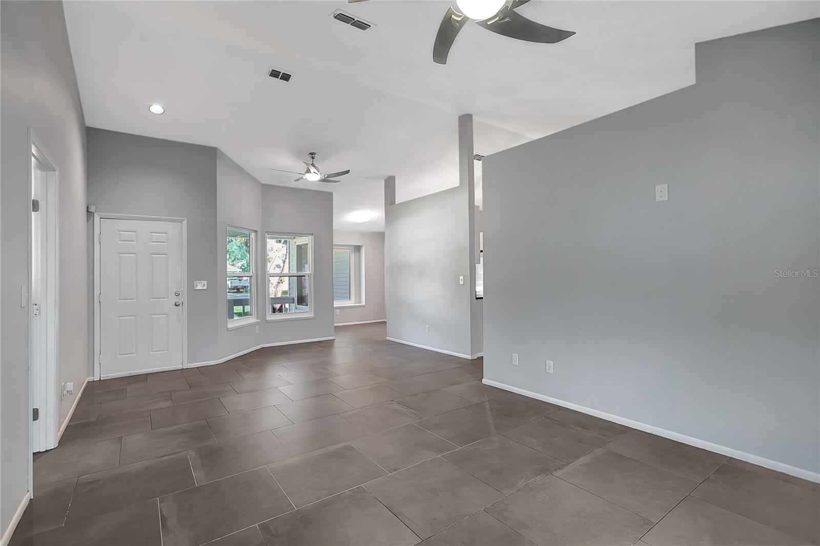 GREENS ADD TO PATTY ANN ACRES - Residential