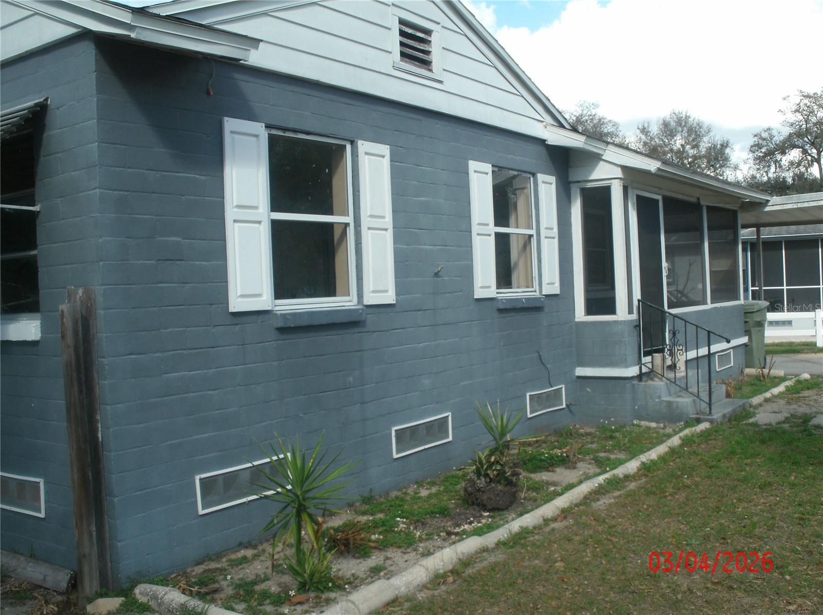 LEESBURG HILLSIDE MANOR - Residential