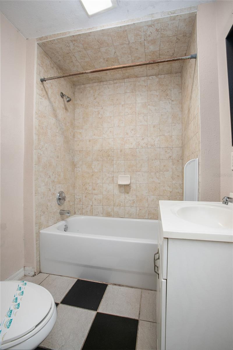 LOCKARDS LT 09 BLK 09 DELAND - Residential