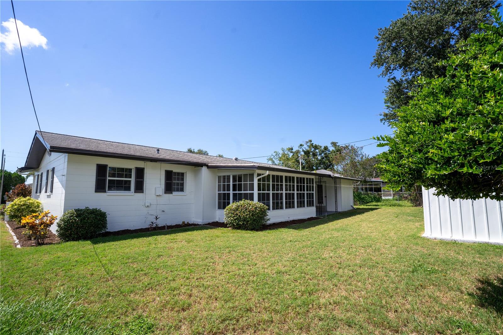 SEMINOLE LAKE VILLAGE - Residential