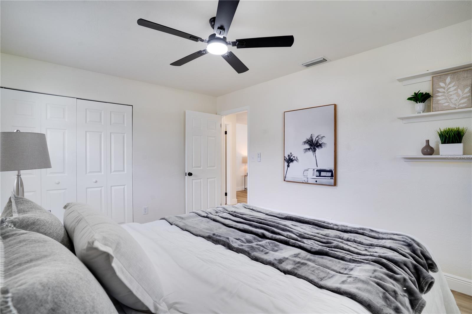 SEMINOLE LAKE VILLAGE - Residential