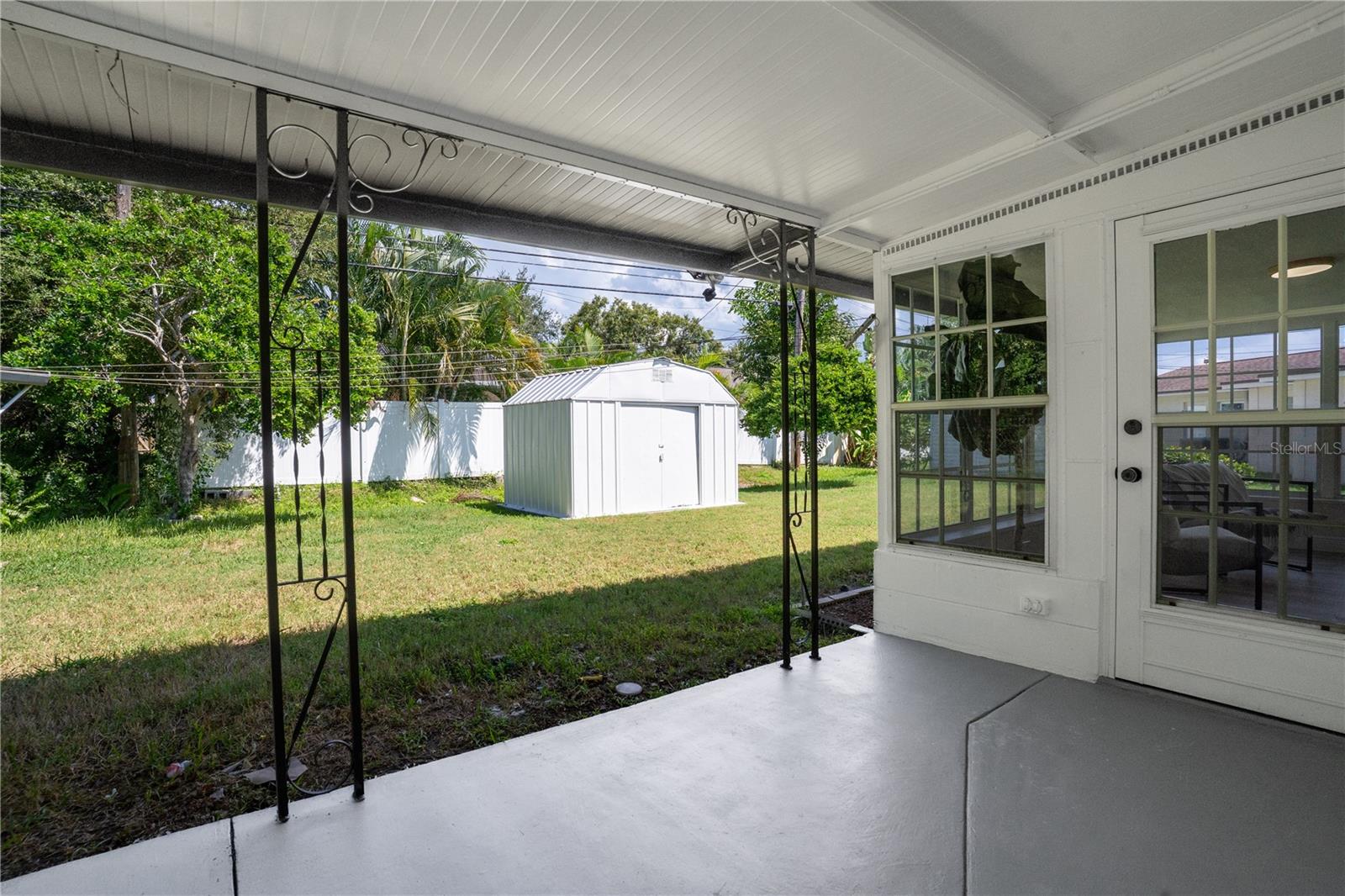 SEMINOLE LAKE VILLAGE - Residential