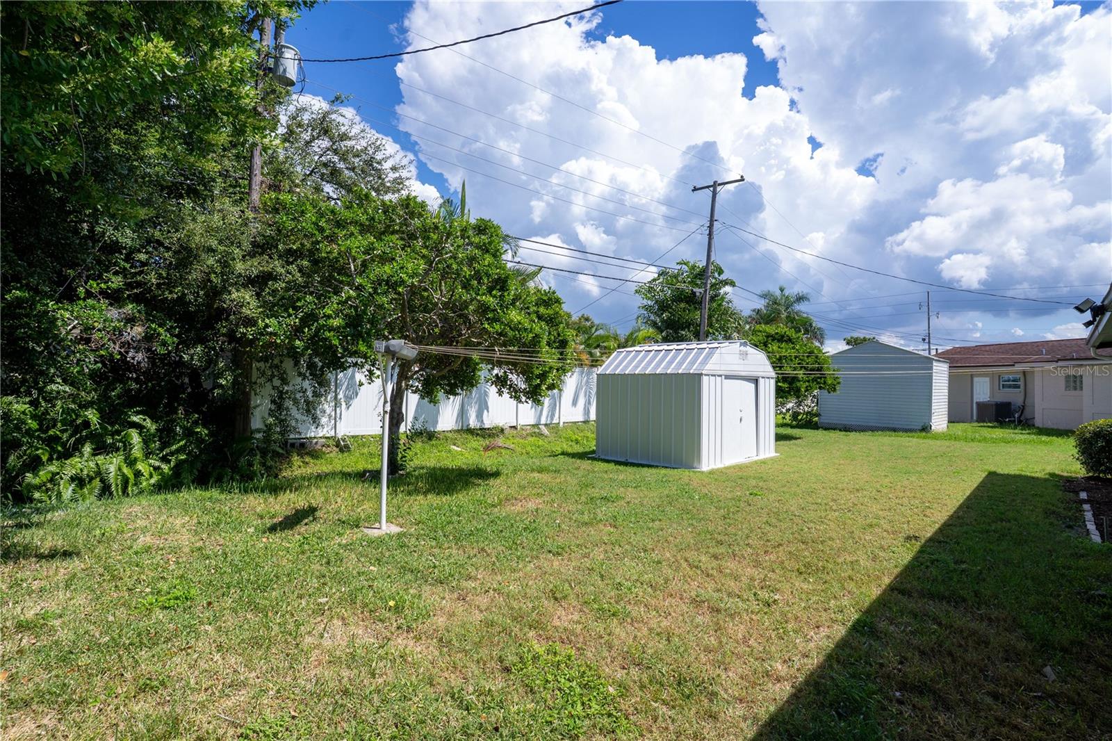 SEMINOLE LAKE VILLAGE - Residential