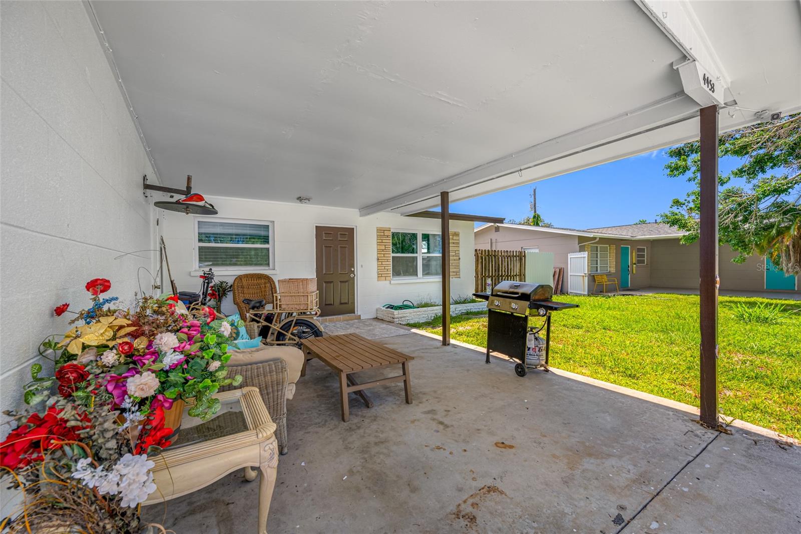 ALCONA ESTATES - Residential Income
