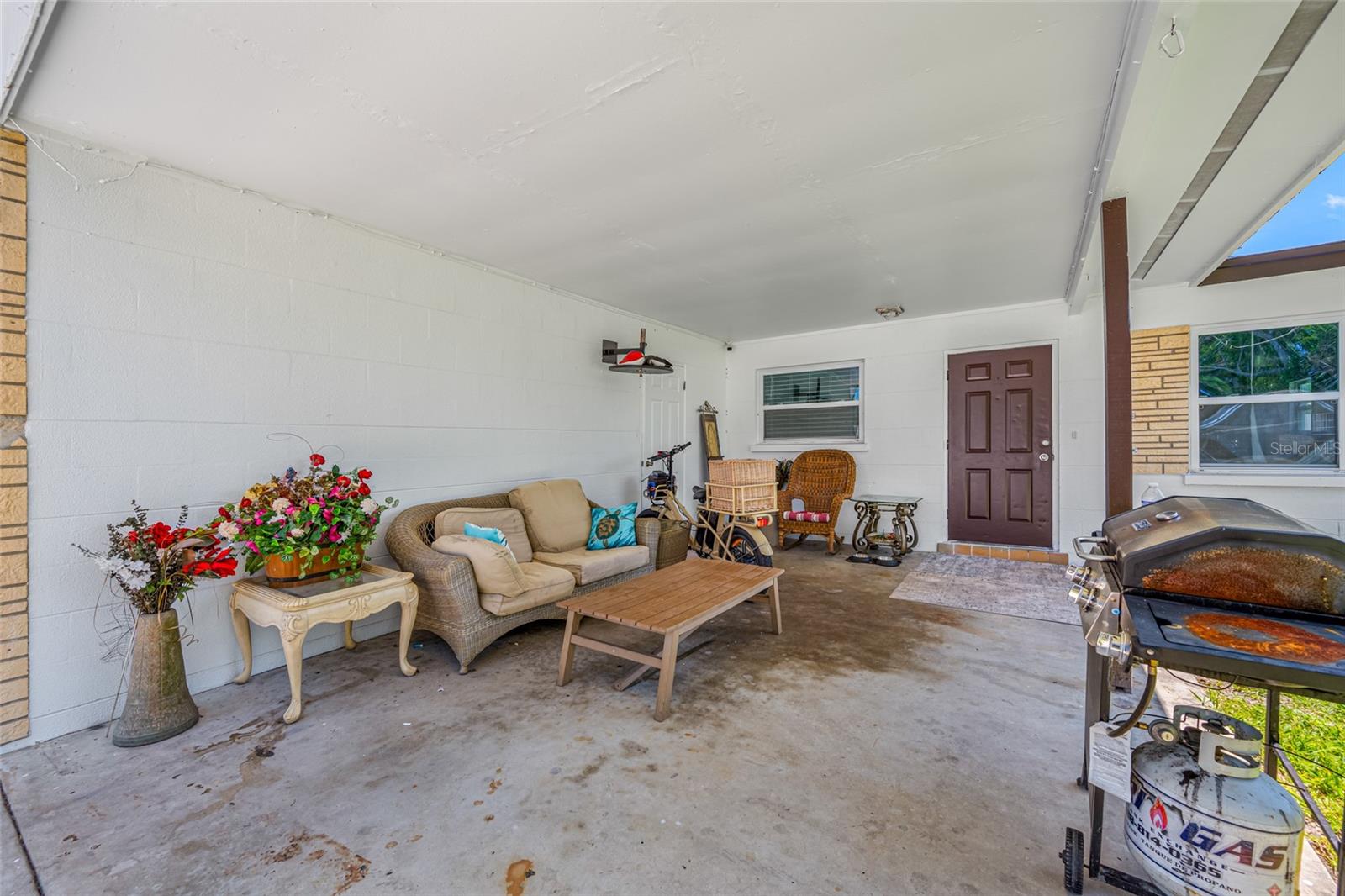 ALCONA ESTATES - Residential Income