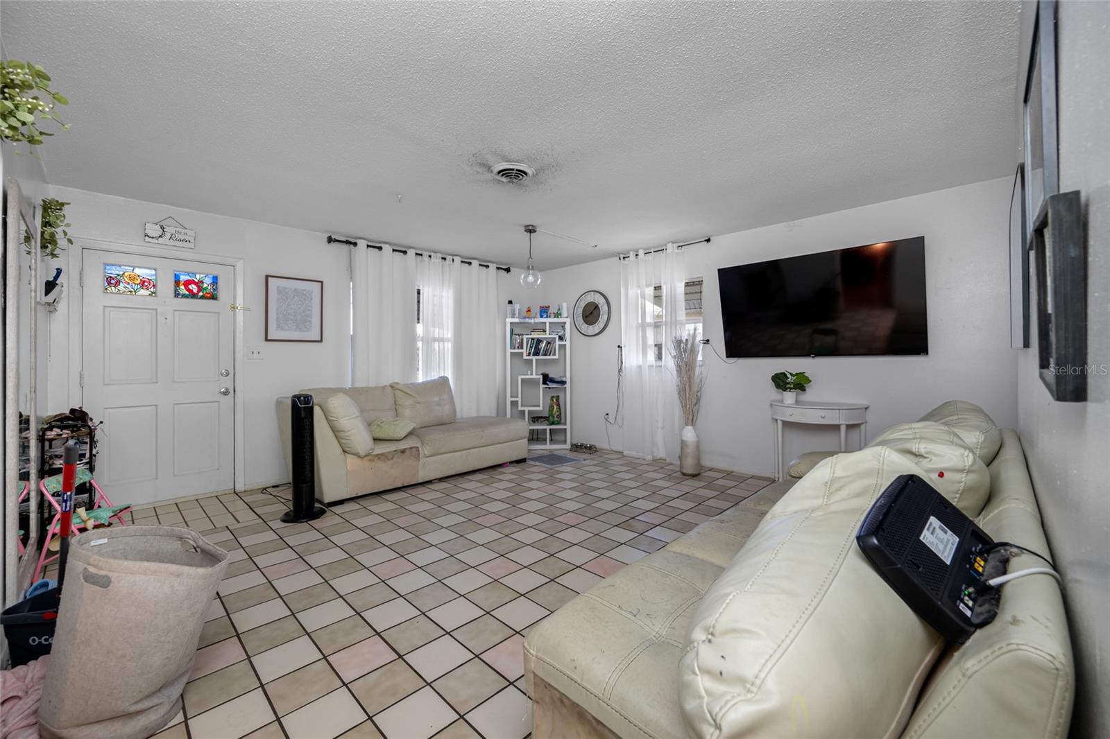 ALCONA ESTATES - Residential Income