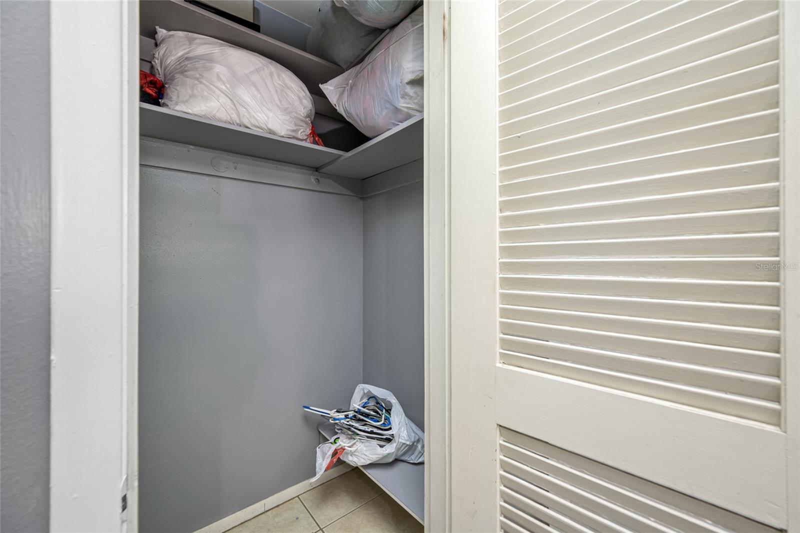 ALCONA ESTATES - Residential Income