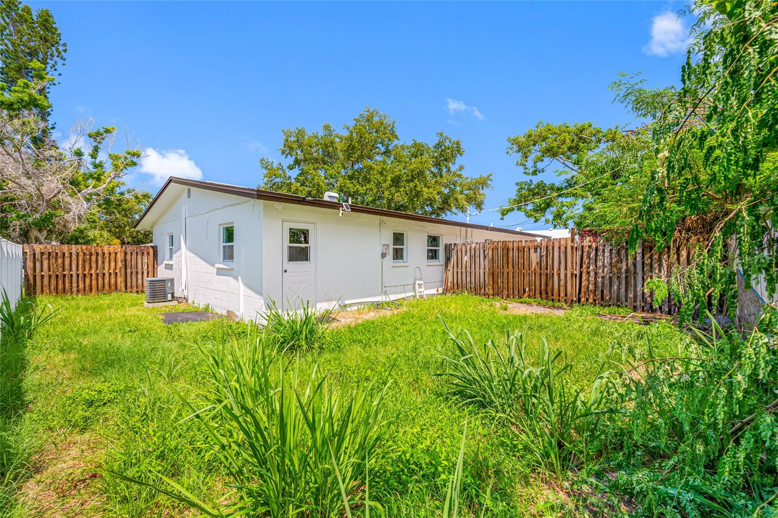 ALCONA ESTATES - Residential Income