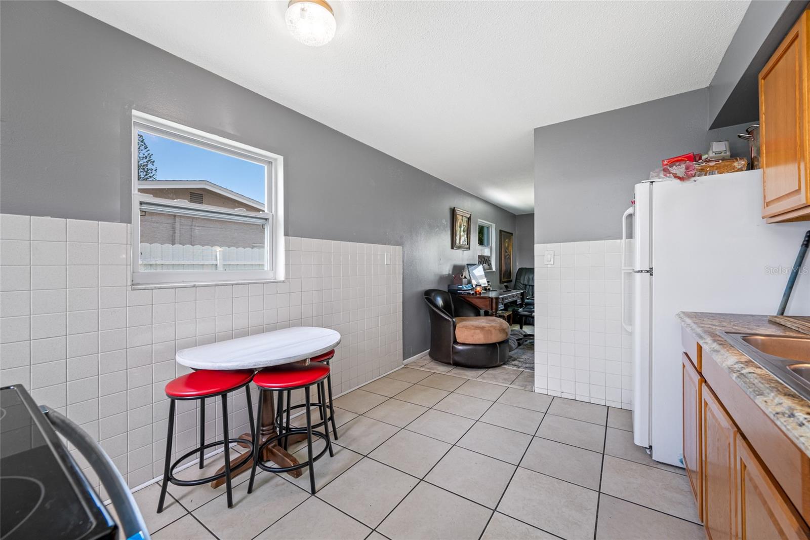 ALCONA ESTATES - Residential Income