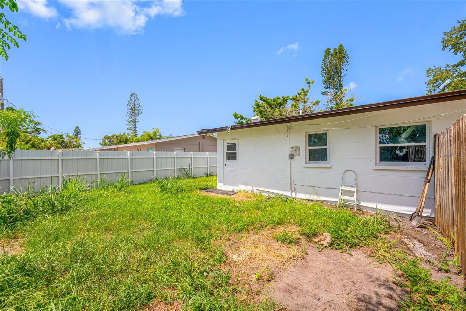ALCONA ESTATES - Residential Income
