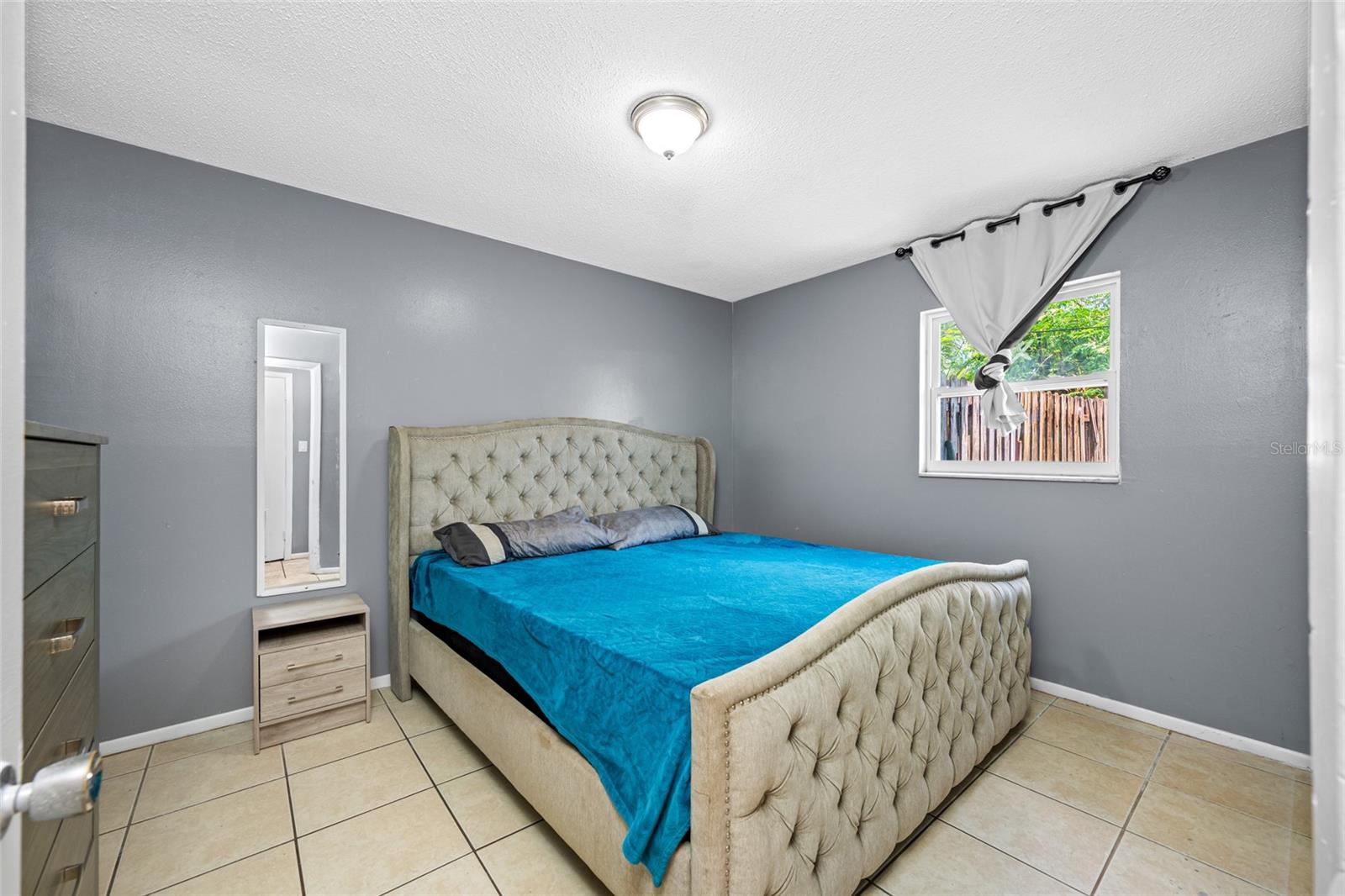 ALCONA ESTATES - Residential Income