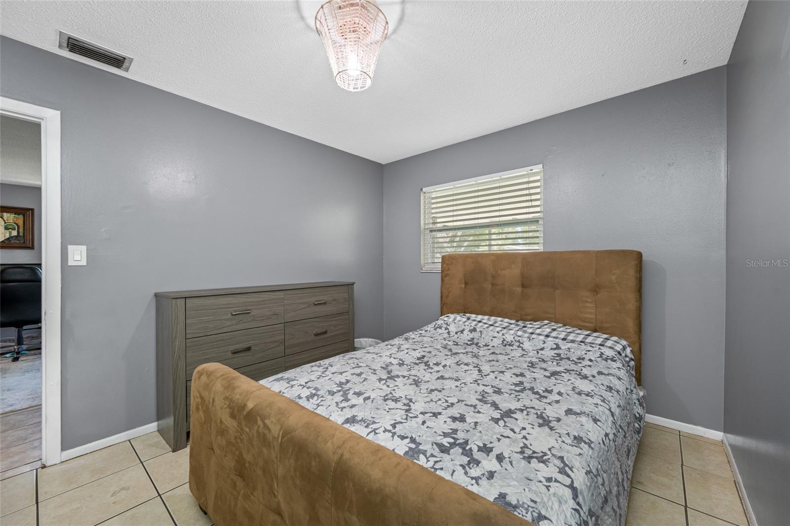 ALCONA ESTATES - Residential Income