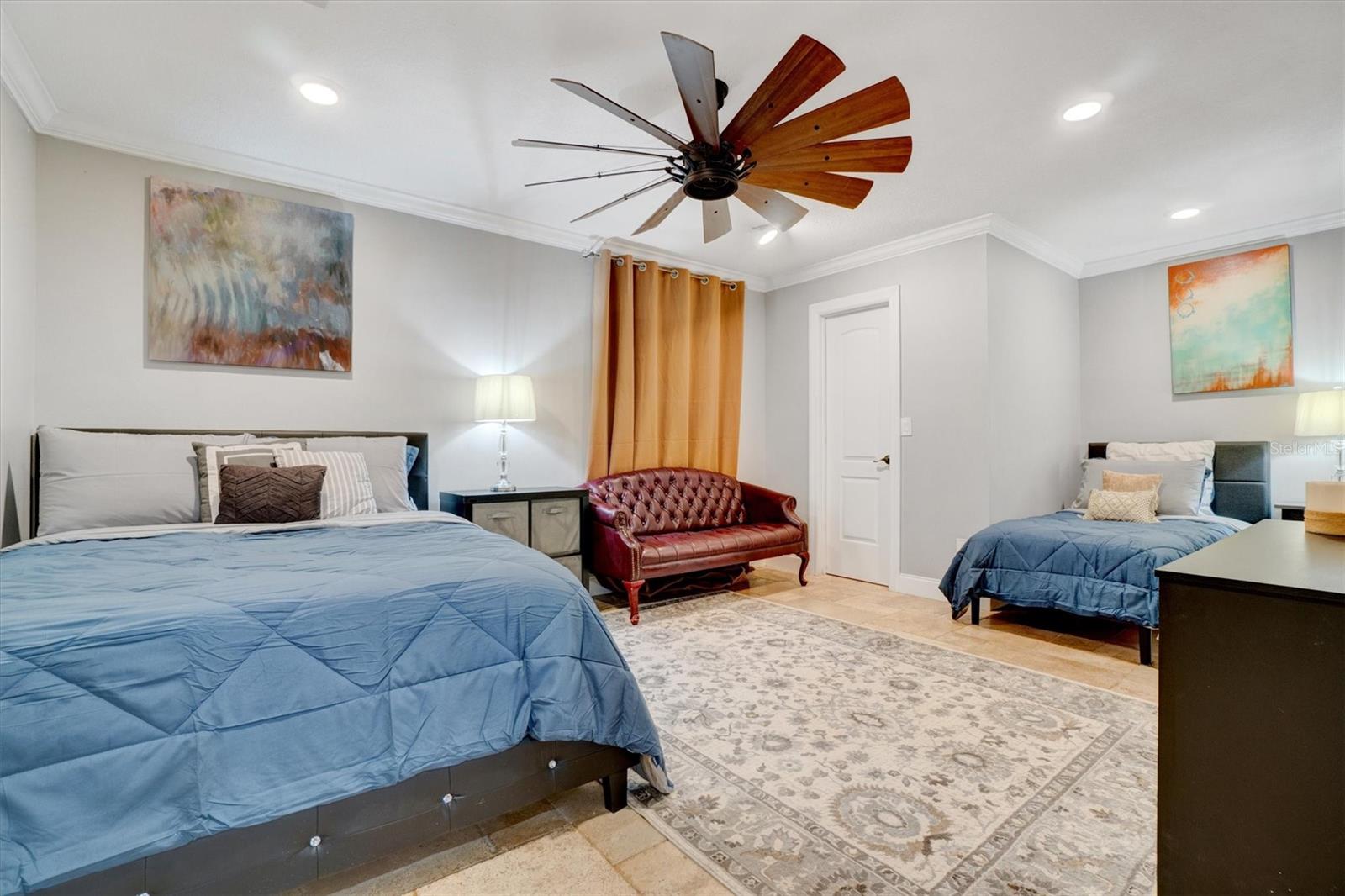 DAWN ESTATES - Residential Lease