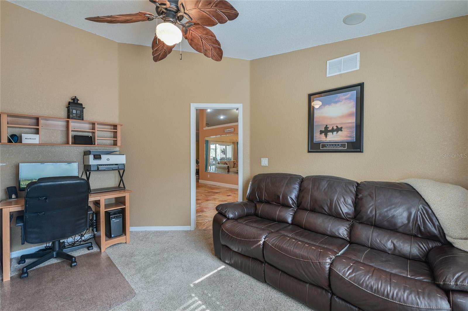 ROLLING HILLS - Residential