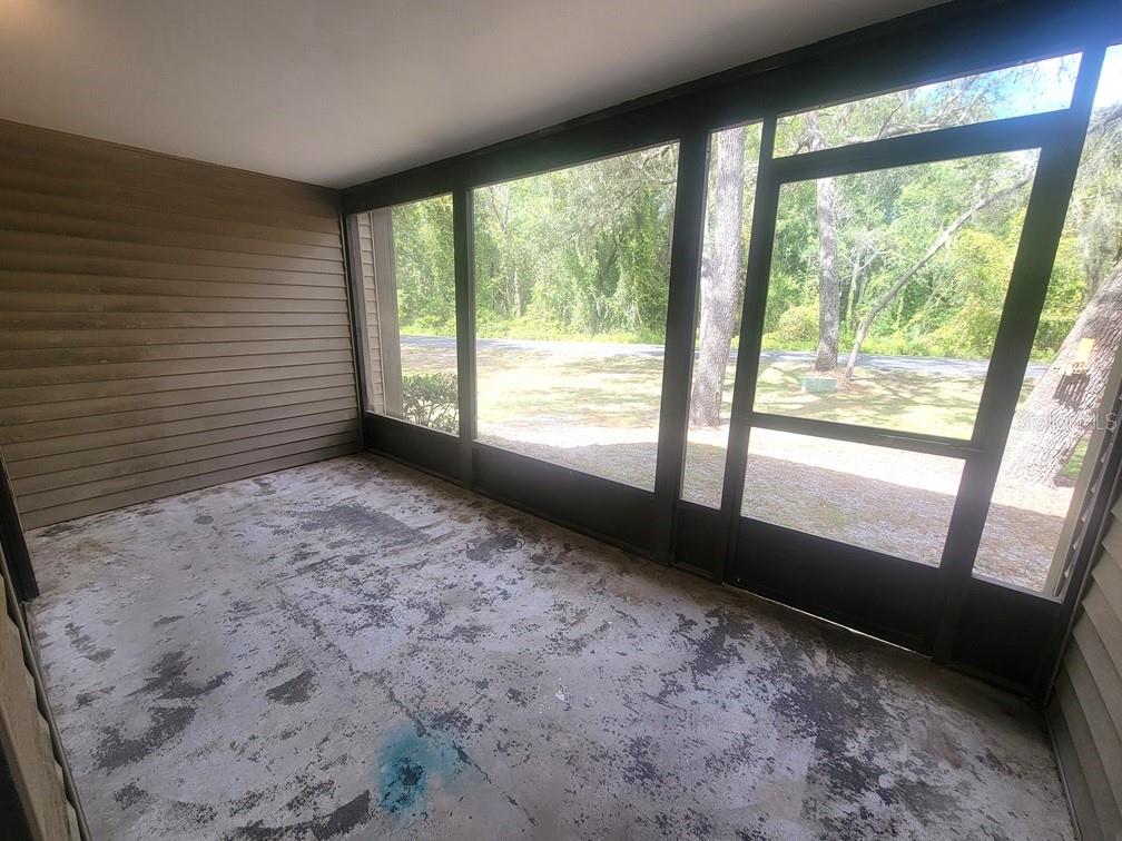 BAYWOOD MEADOWS PH 01 - Residential Lease