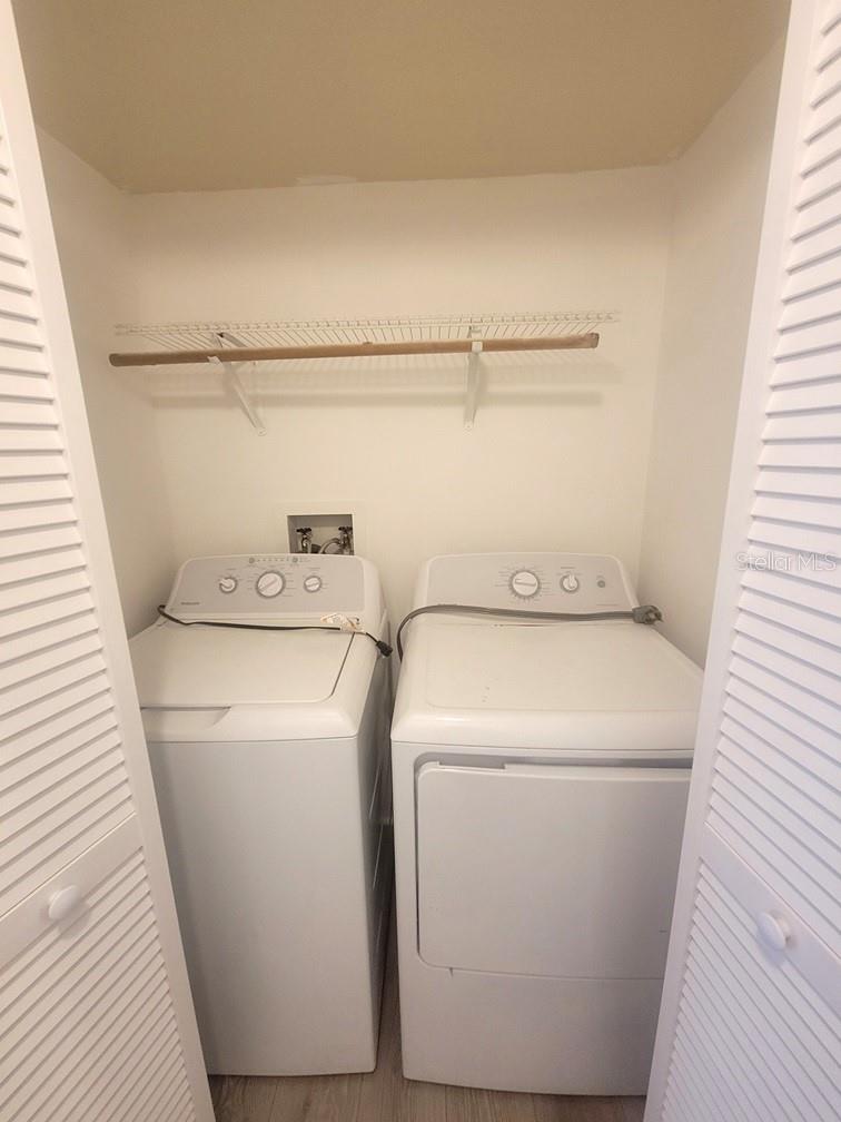 BAYWOOD MEADOWS PH 01 - Residential Lease