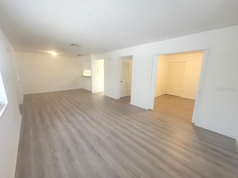 BAYWOOD MEADOWS PH 01 - Residential Lease