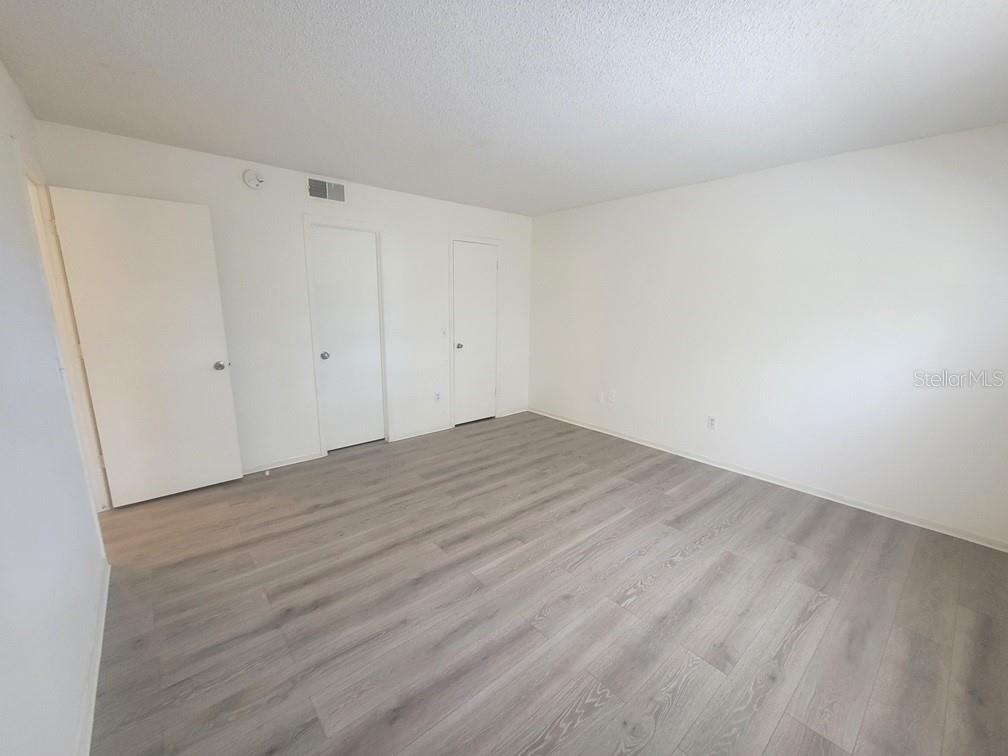 BAYWOOD MEADOWS PH 01 - Residential Lease