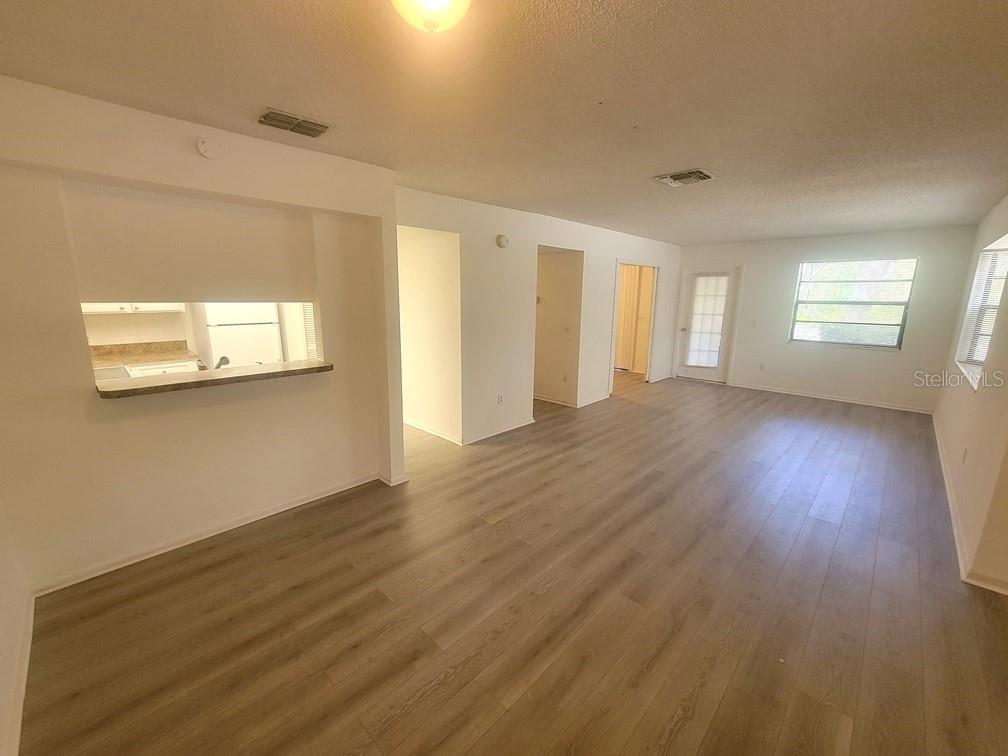 BAYWOOD MEADOWS PH 01 - Residential Lease