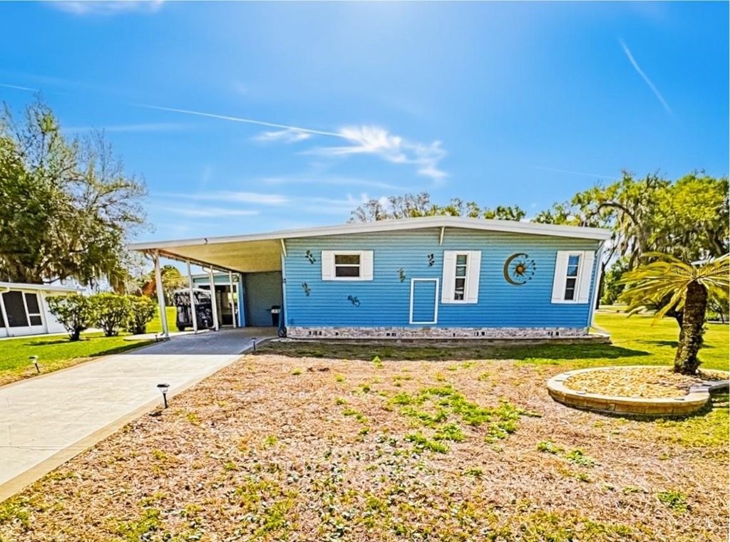 Photo of 5 Bobwhite Crossing, Wildwood, FL 34785 (MLS # G5110427)