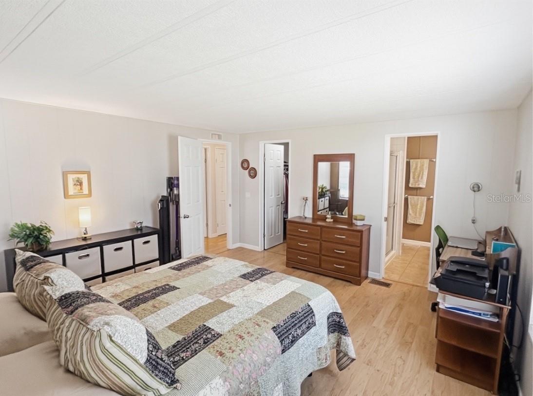 CONTINENTAL CAMPER RESORTS - Residential