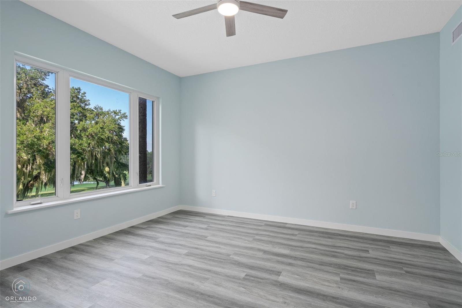 HOWEY MISSION SONOMA CONDO - Residential