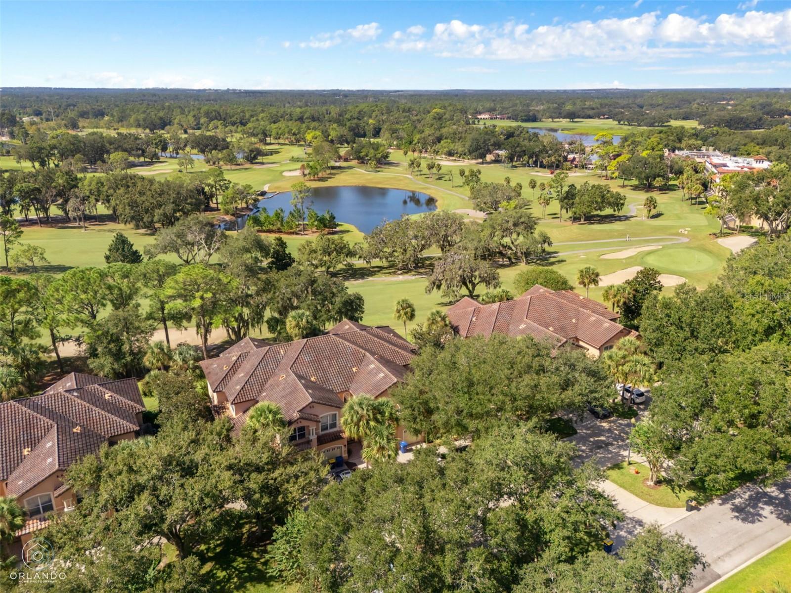 HOWEY MISSION SONOMA CONDO - Residential