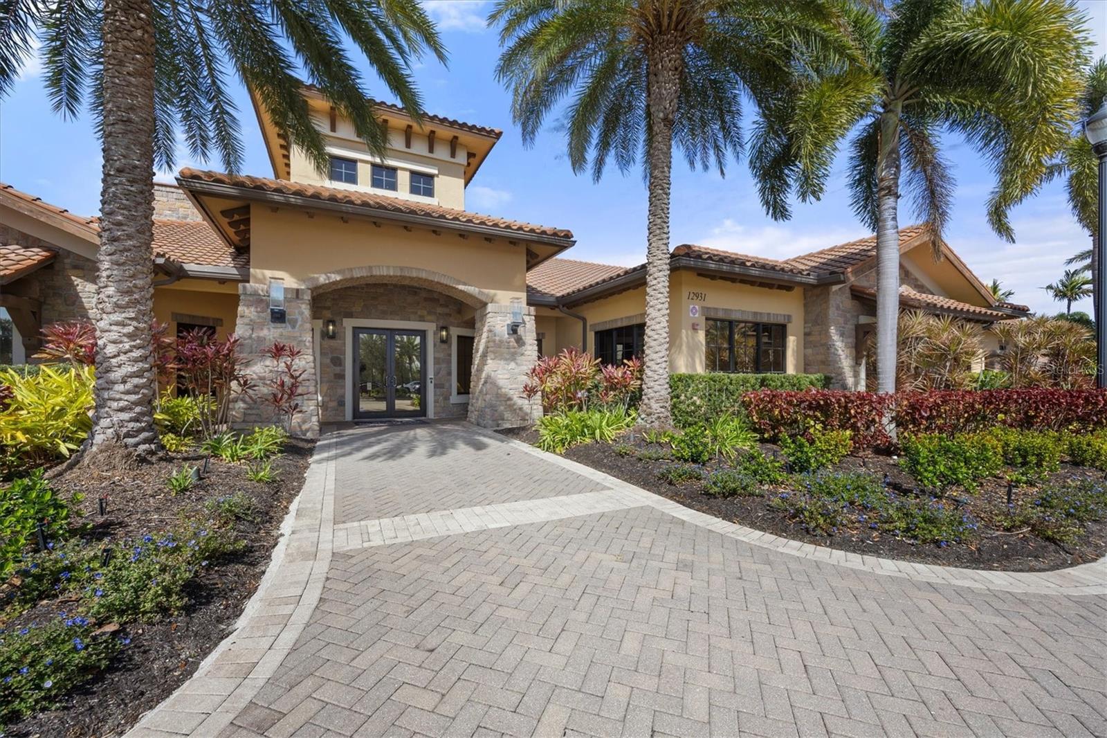 BACCIANO II AT ESPLANADE LAKEWOOD RANCH - Residential Lease