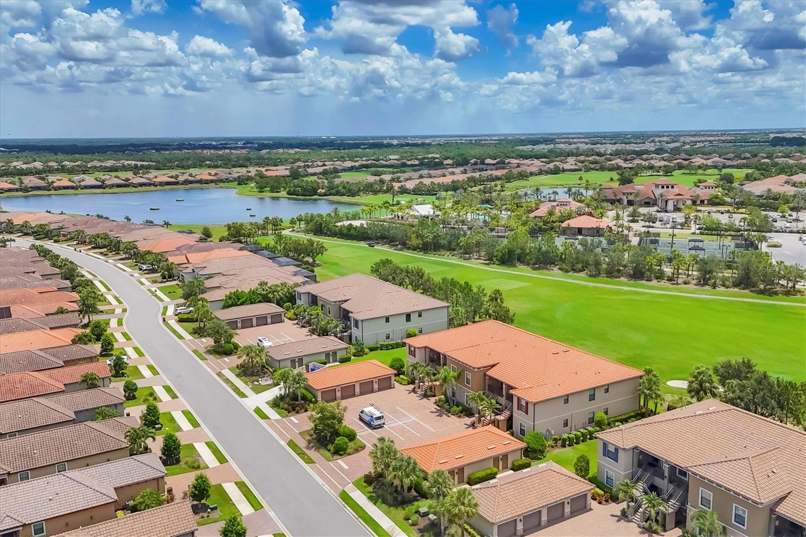 BACCIANO II AT ESPLANADE LAKEWOOD RANCH - Residential Lease