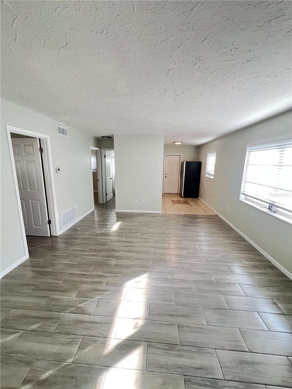 Photo of 6351 Gateway Avenue, Sarasota, FL 34231 (MLS # A4679239)