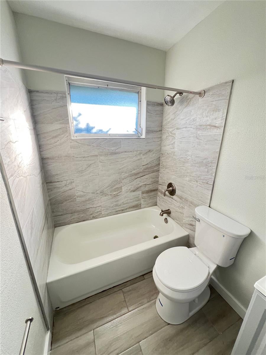 GULF GATE MANOR - Residential Lease