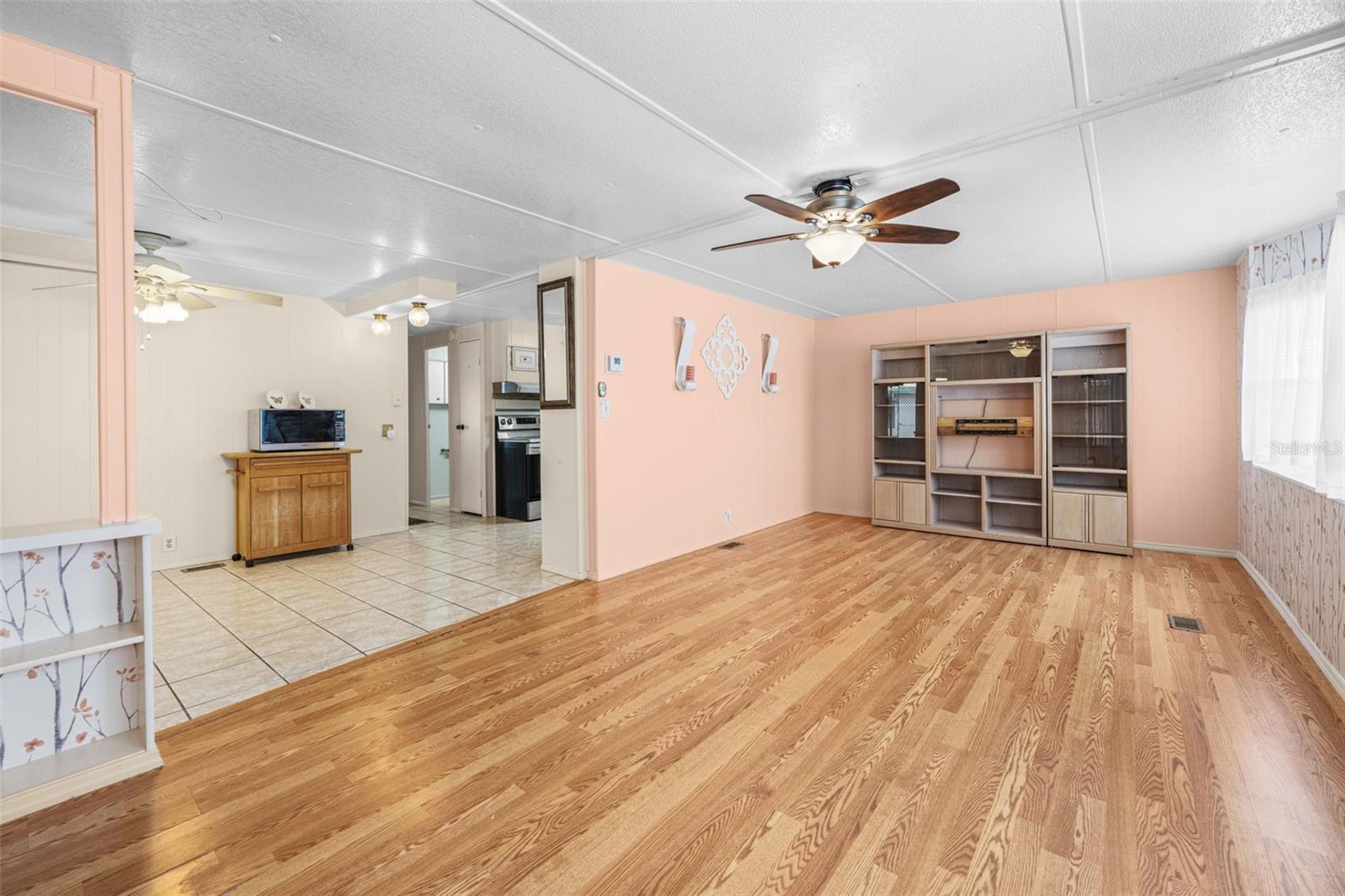 HIGH POINT MH SUB UN 1 - Residential