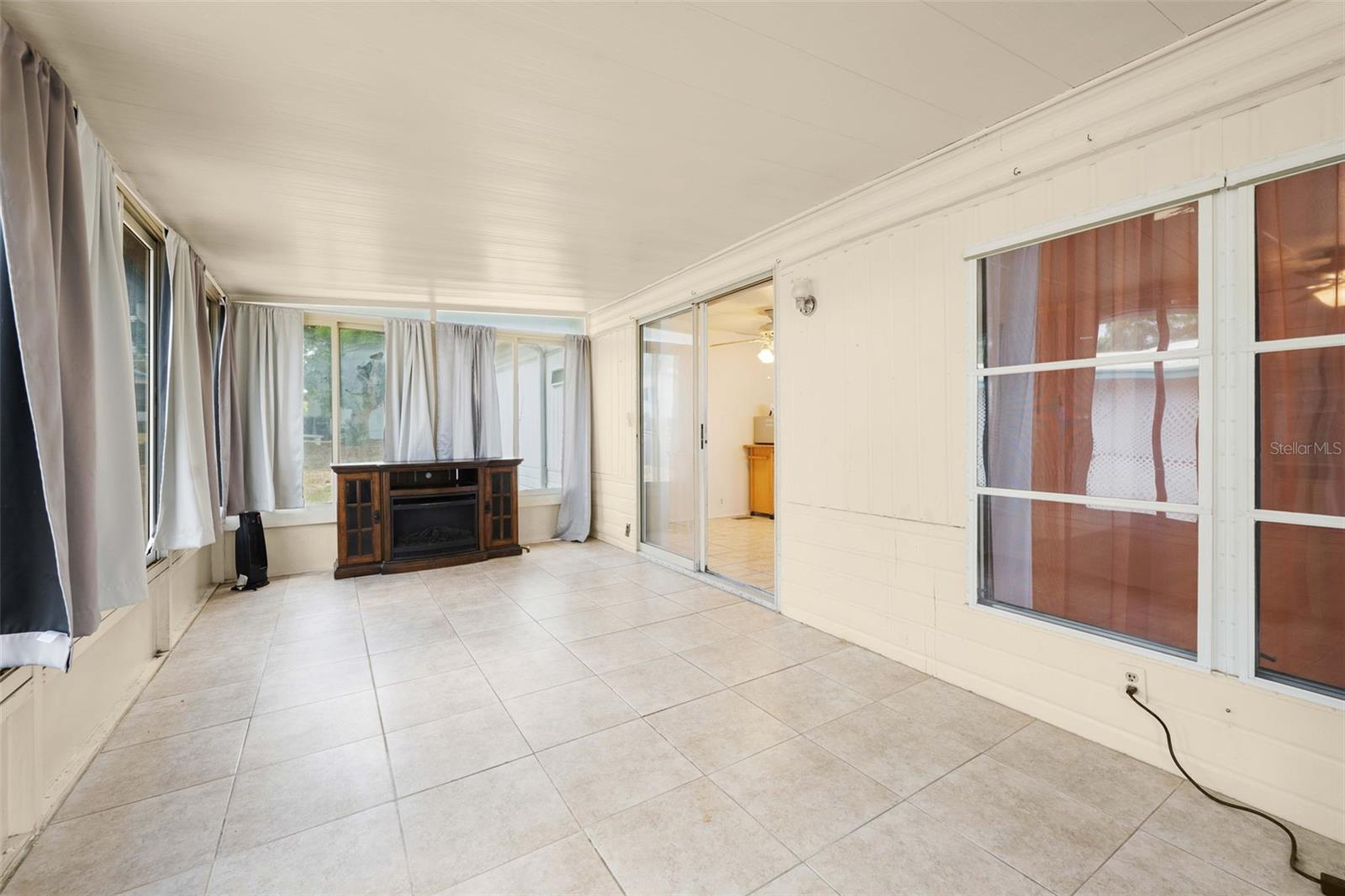 HIGH POINT MH SUB UN 1 - Residential