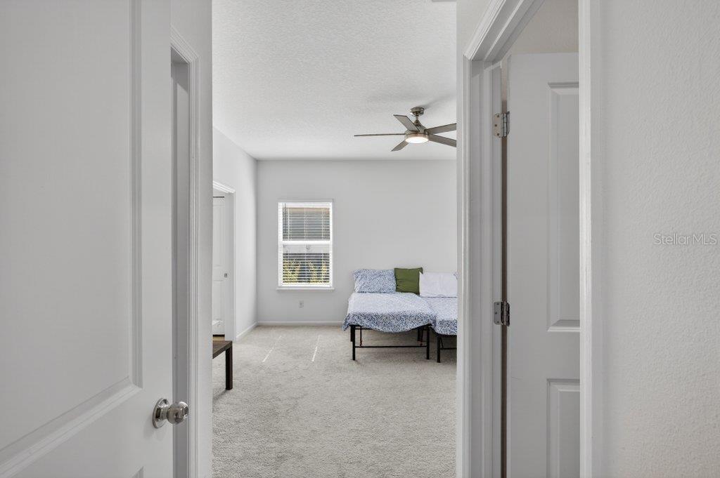 WHISPER CRK PH 11 UN B - Residential