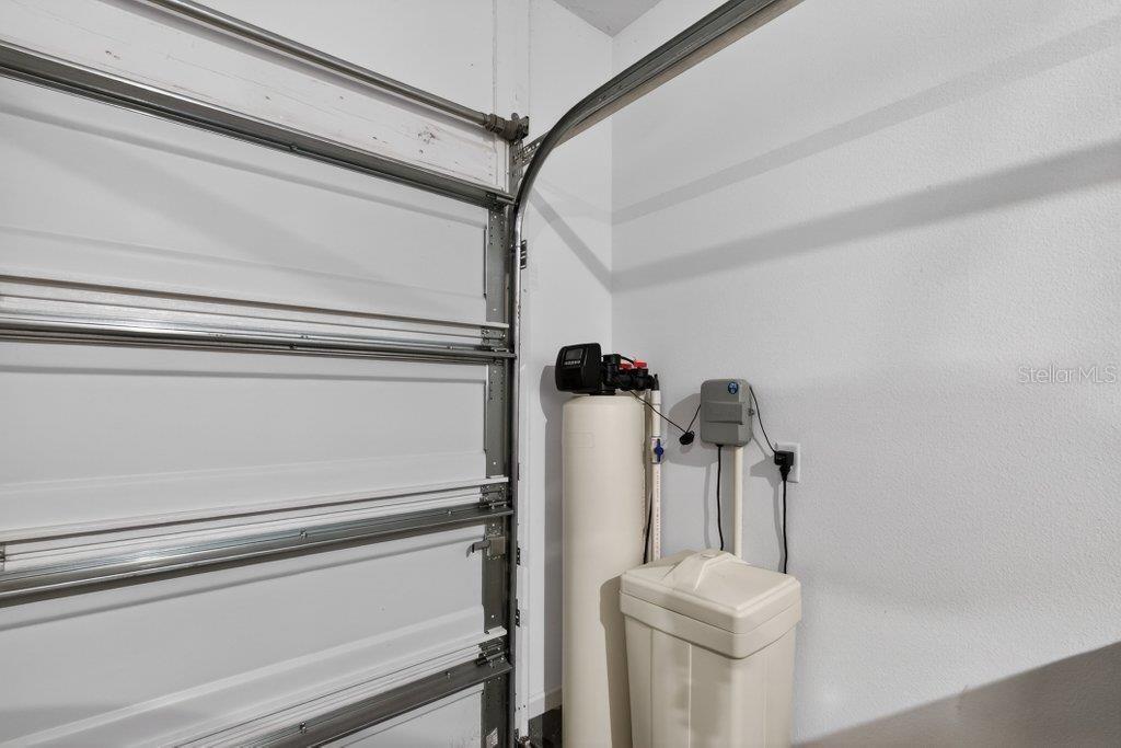 WHISPER CRK PH 11 UN B - Residential