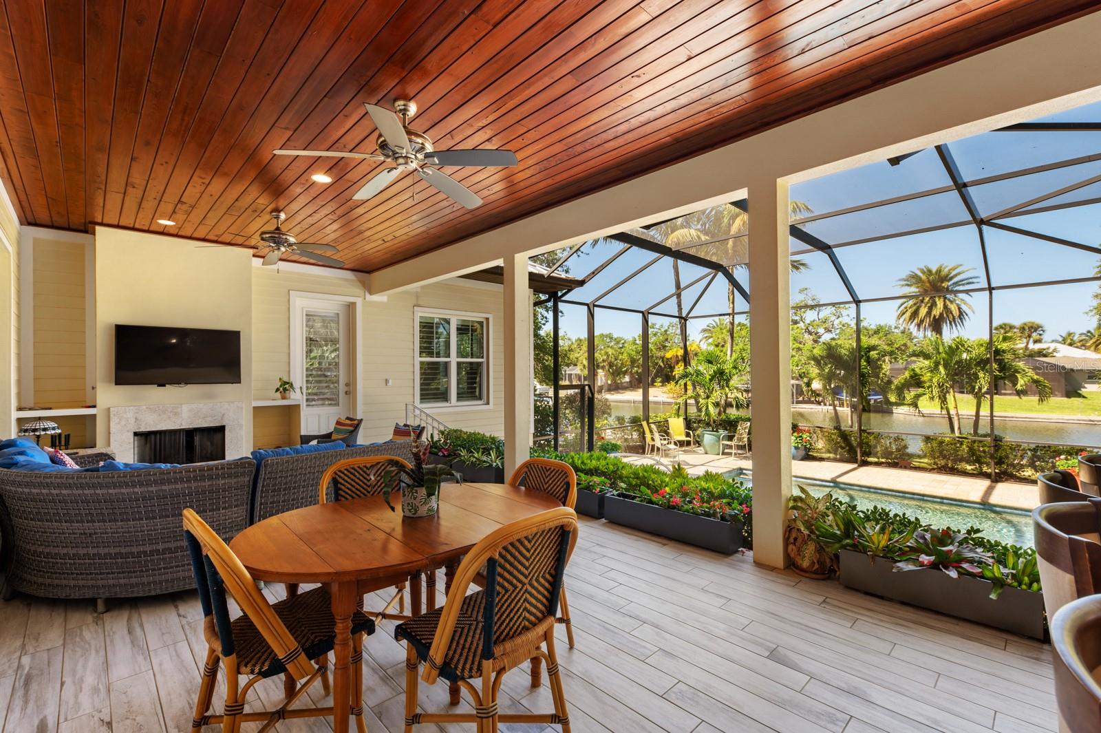 SARA SANDS - Residential